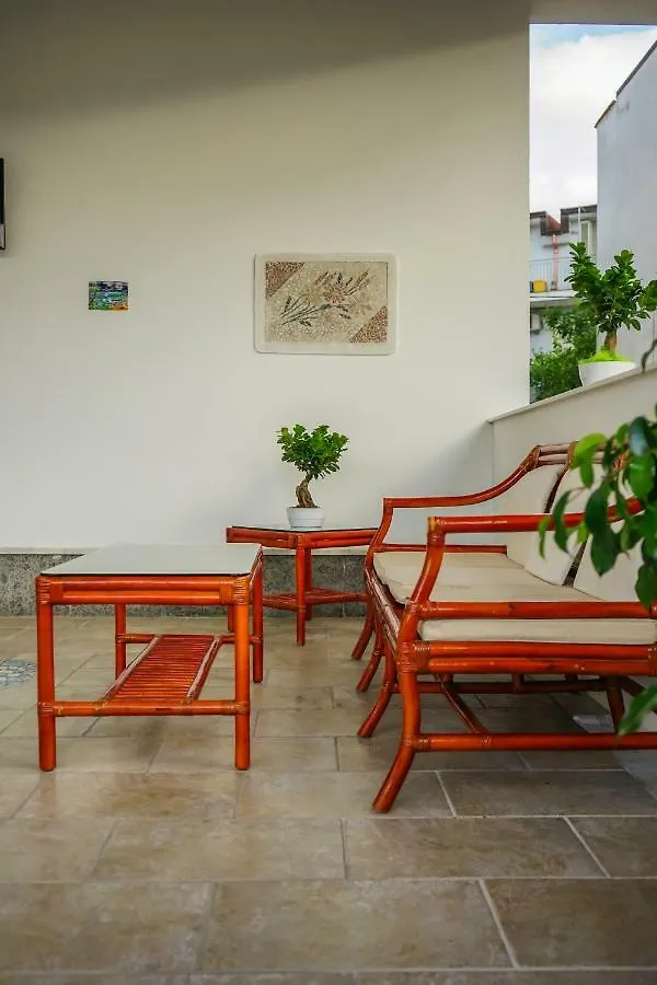 B&B Le Canapine Frattamaggiore Bed & Breakfast